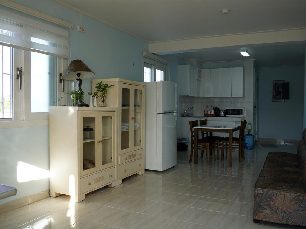 Daora Guesthouse 가라판 외부 사진